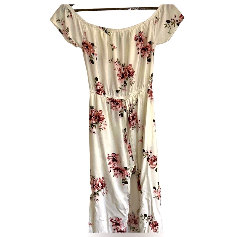 Rue 21 white & pink floral, print maxi romper women small